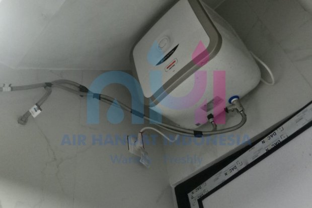 Service Water Heater