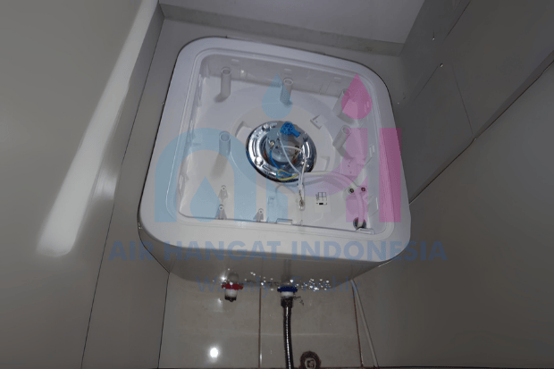 Mengapa Service Water Heater Itu Penting
